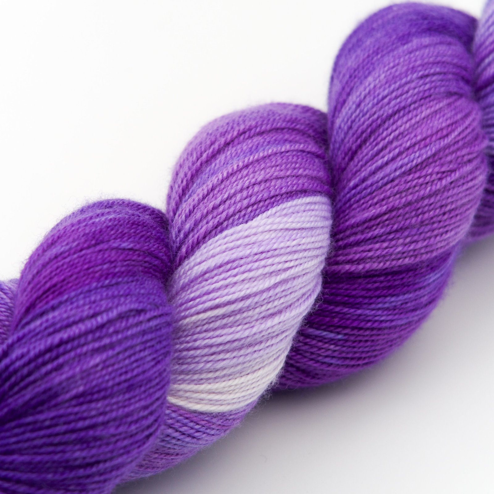 Blue Agapanthus Yarn - Image 3