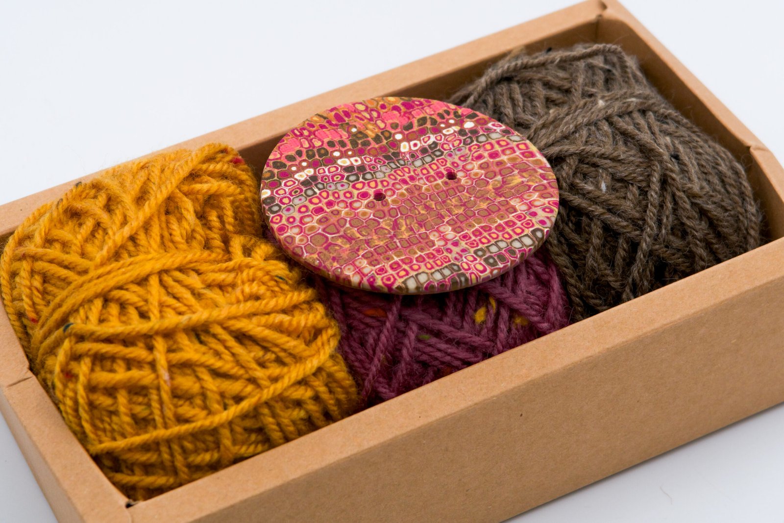 Scarf Knitting Kit - Autumn - Image 2