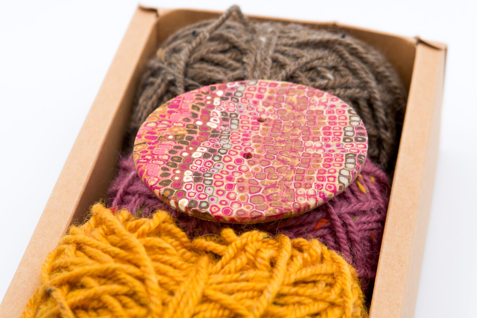 Scarf Knitting Kit - Autumn - Image 3